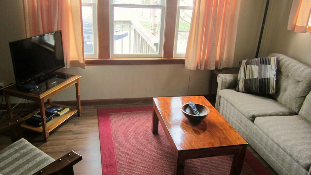 Sunbeam Bungalows Hotell Callander Rum bild